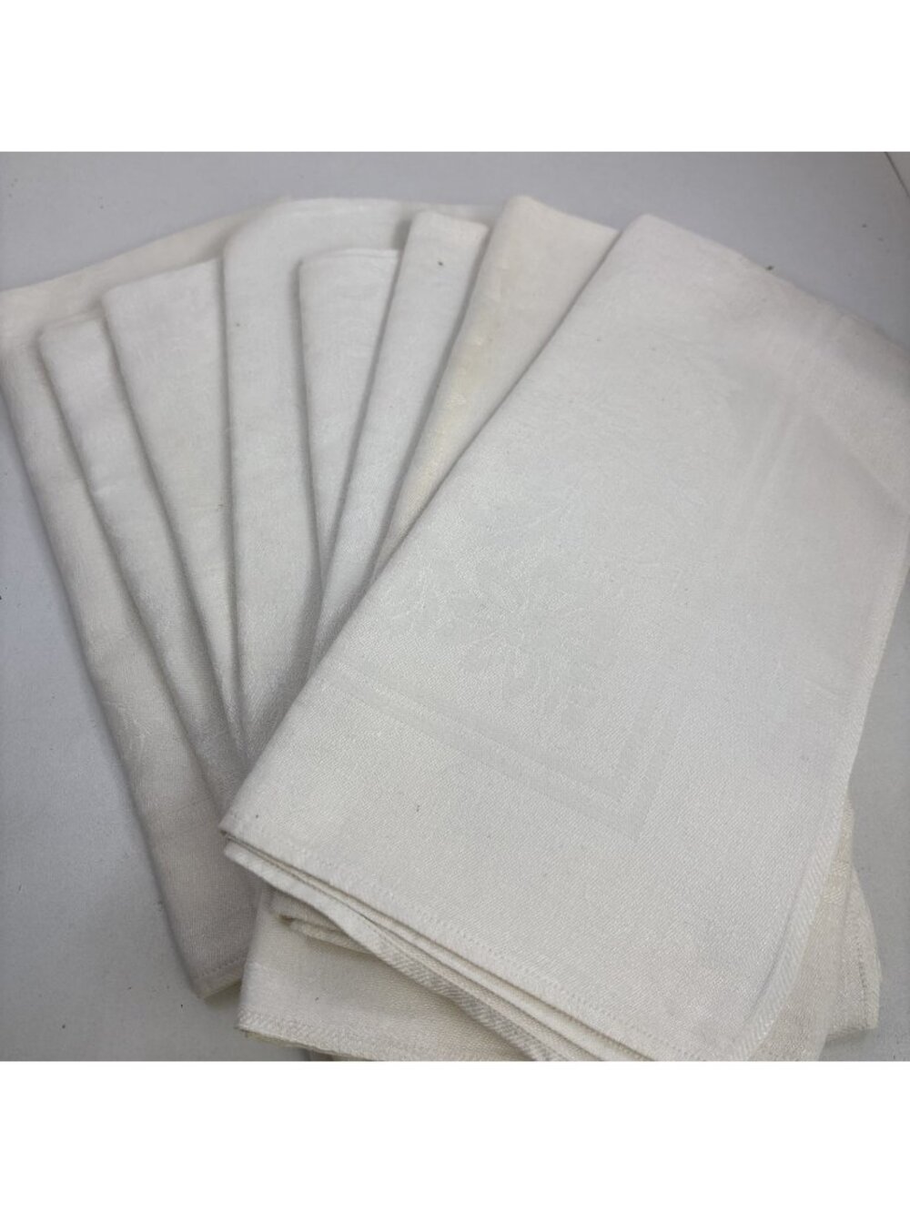Damask Jacquard Dinner Napkins Set of 8 - White Floral Pattern - 21” X 22”